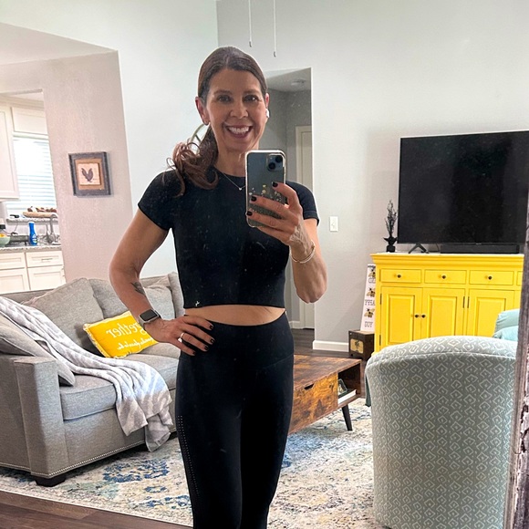 Meet your Posher, Gina - Picture 1 of 1